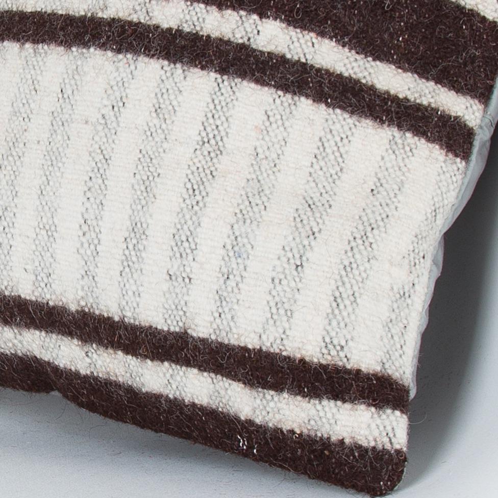 Striped_Beige_Kilim Pillow Cover_16x16_Z1002_8353