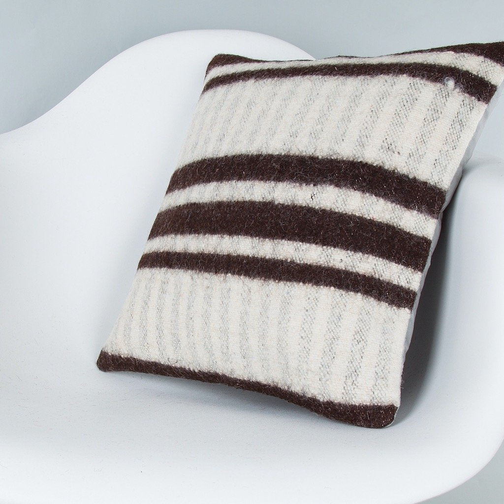 Striped_Beige_Kilim Pillow Cover_16x16_Z1002_8355