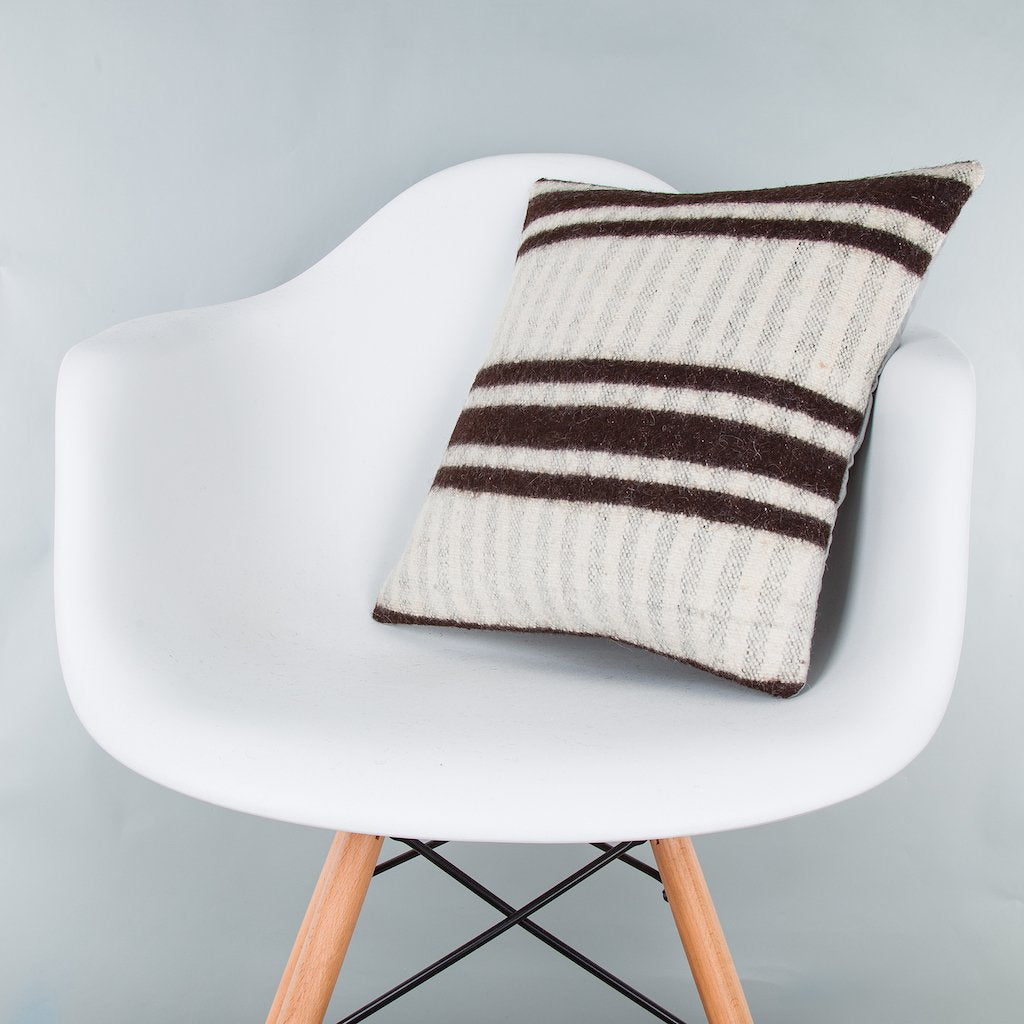 Striped_Beige_Kilim Pillow Cover_16x16_Z1002_8356
