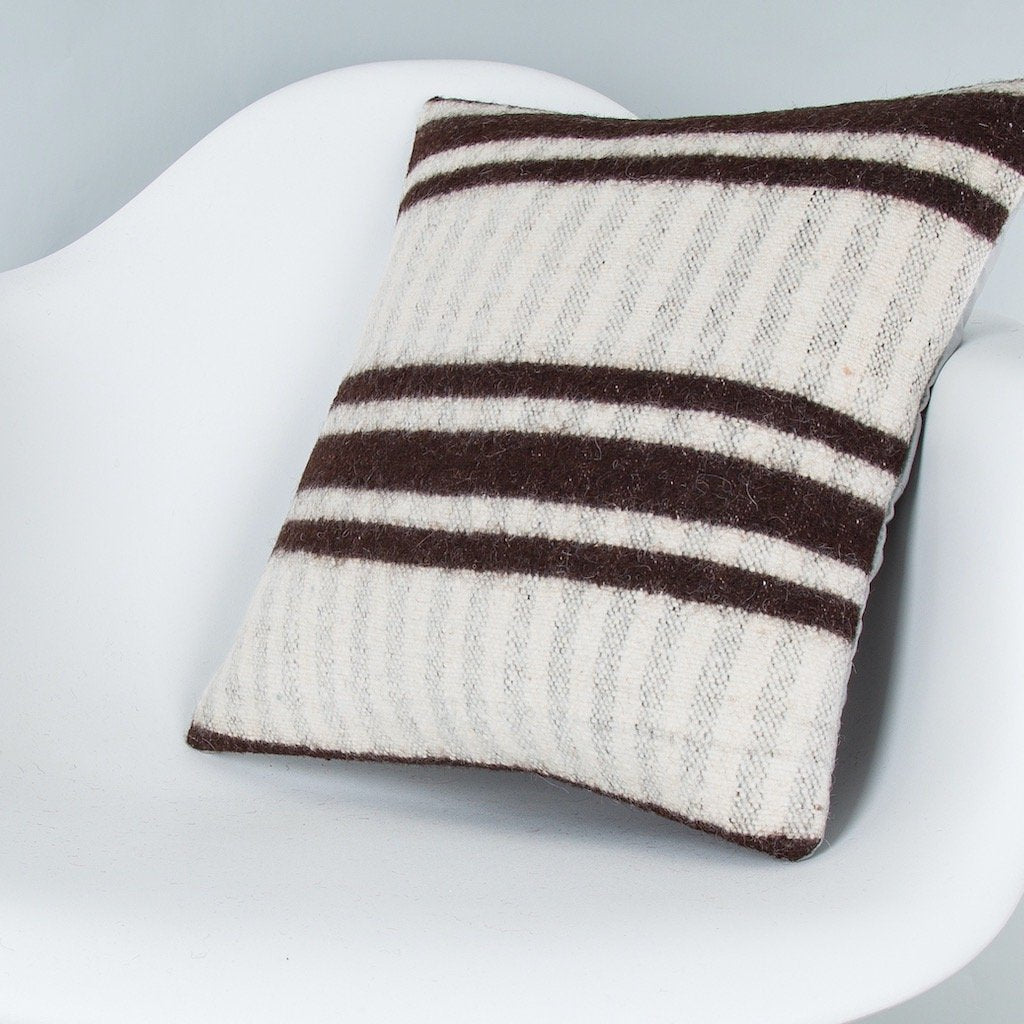Striped_Beige_Kilim Pillow Cover_16x16_Z1002_8356