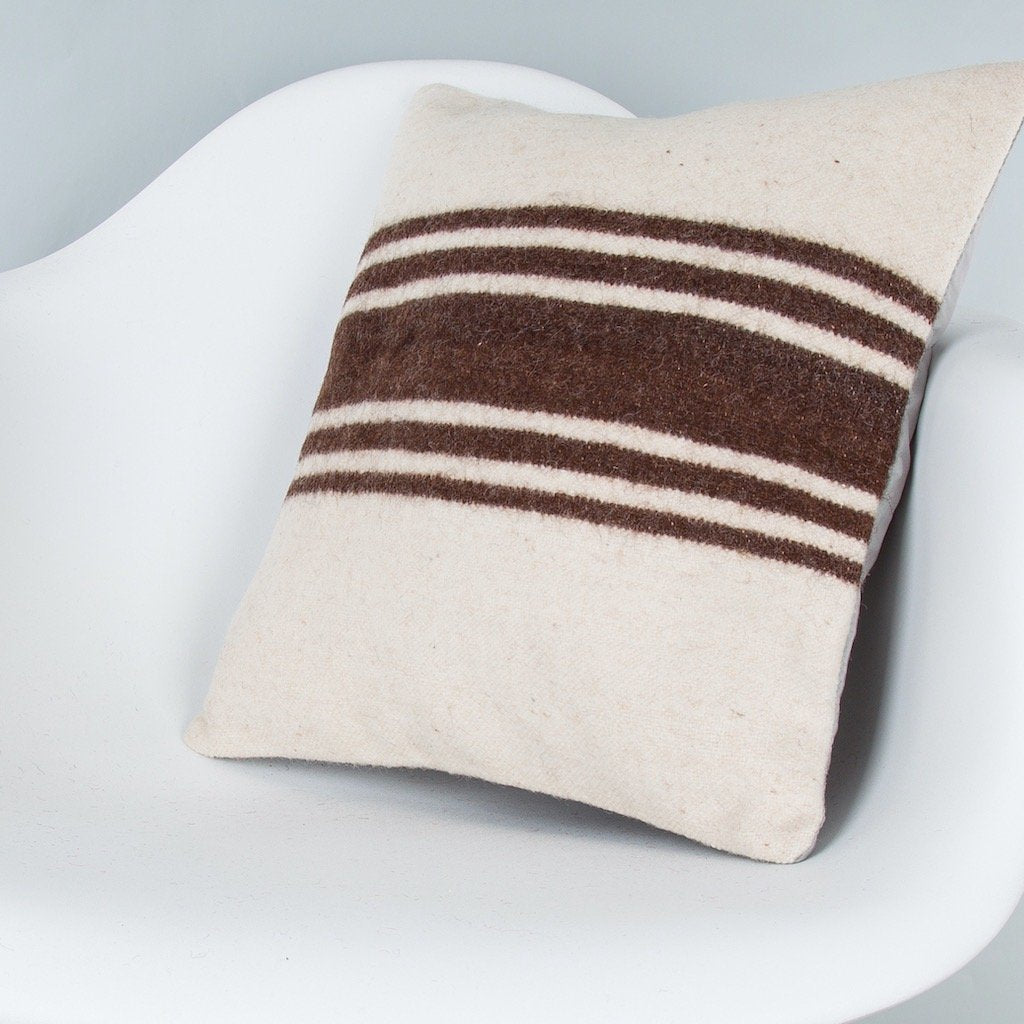 Striped_Beige_Kilim Pillow Cover_16x16_Z1002_8357