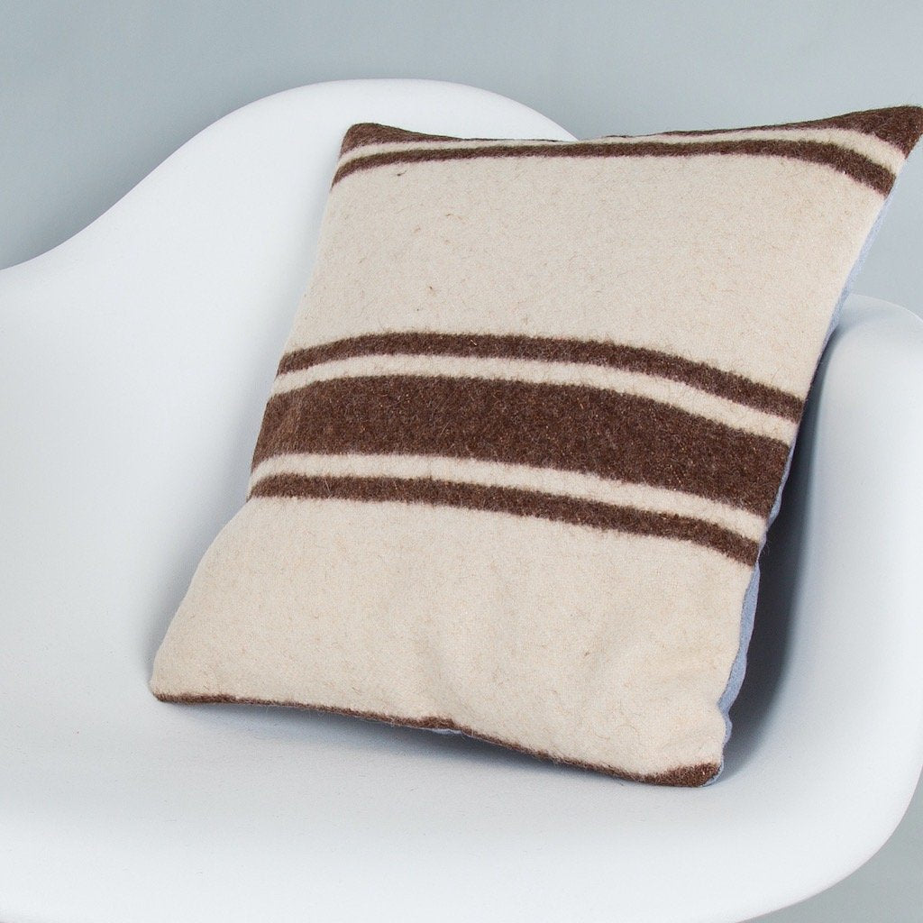Striped_Beige_Kilim Pillow Cover_16x16_Z1002_8373