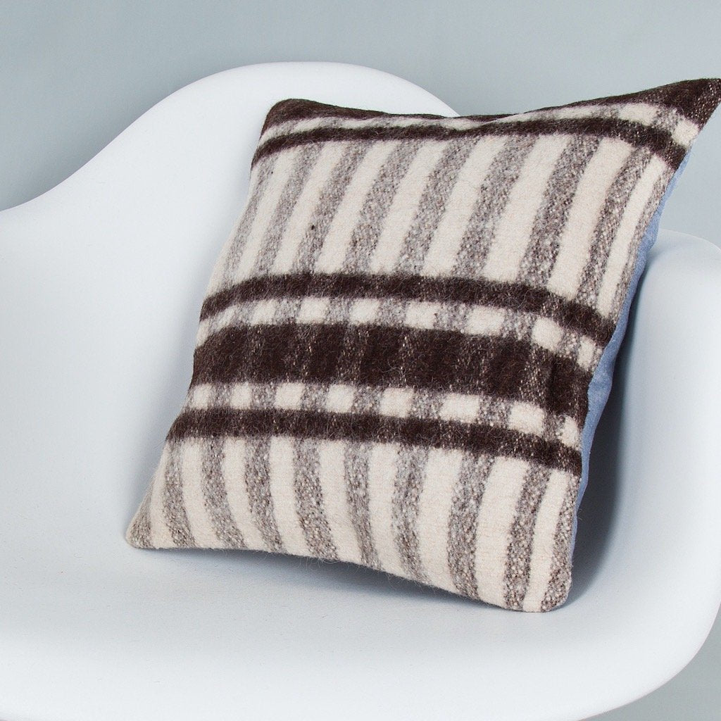 Striped_Beige_Kilim Pillow Cover_16x16_Z1002_8375