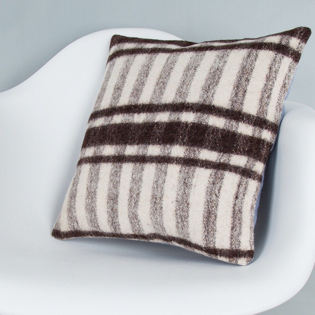 Striped_Beige_Kilim Pillow Cover_16x16_Z1002_8377