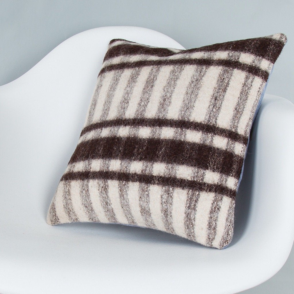 Striped_Beige_Kilim Pillow Cover_16x16_Z1002_8379