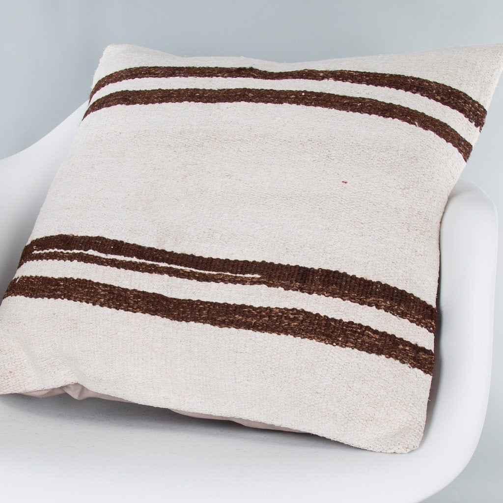 Striped_Beige_Kilim Pillow Cover_20x20_Z1002_8991