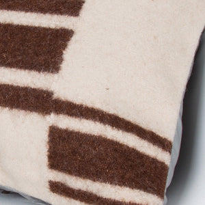 Striped_Beige_Kilim Pillow Cover_20x20_Z1002_9364