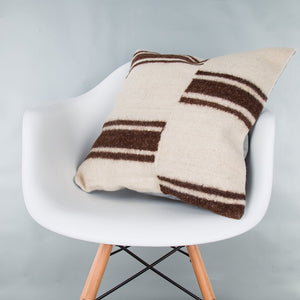 Striped_Beige_Kilim Pillow Cover_20x20_Z1002_9367