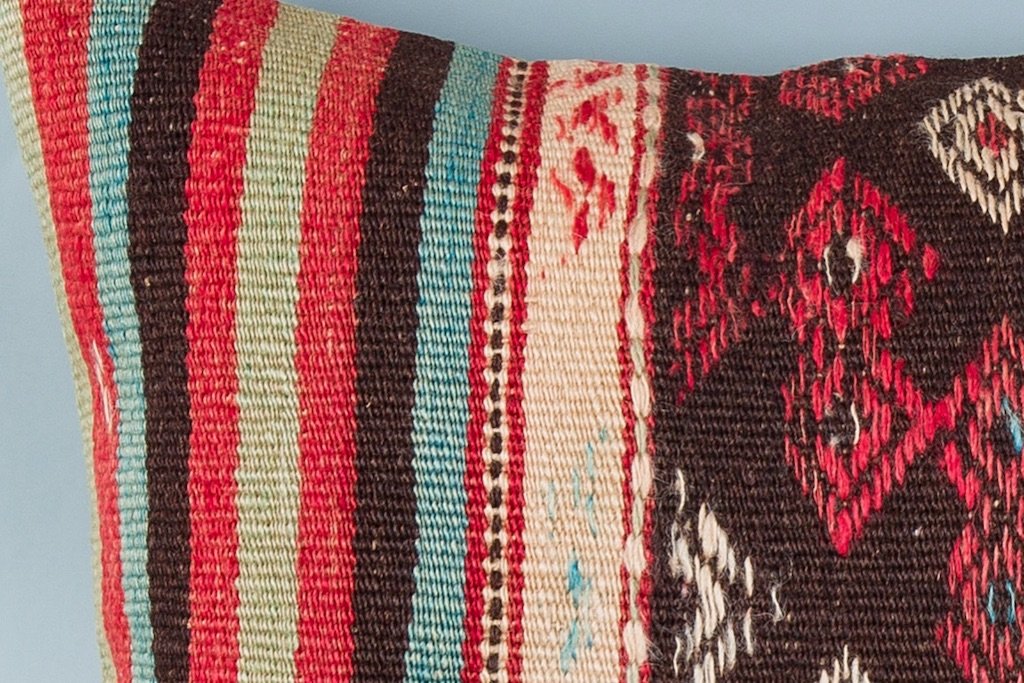 Striped_Multiple Color_Kilim Pillow Cover_16x24_Z1000_8496