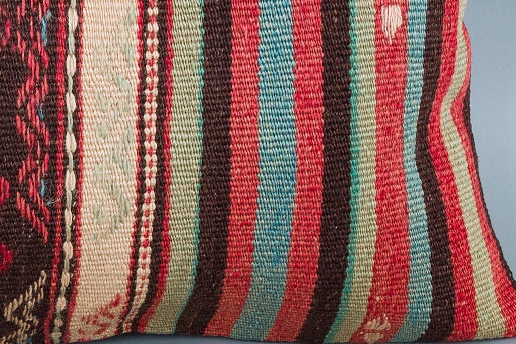 Striped_Multiple Color_Kilim Pillow Cover_16x24_Z1000_8496